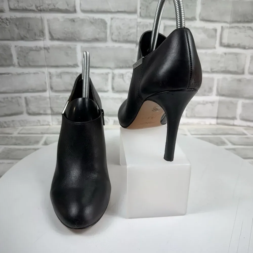Coach Seneca Women's Size 8.5 Black Leather Heeled Ankle Round Toe Booties